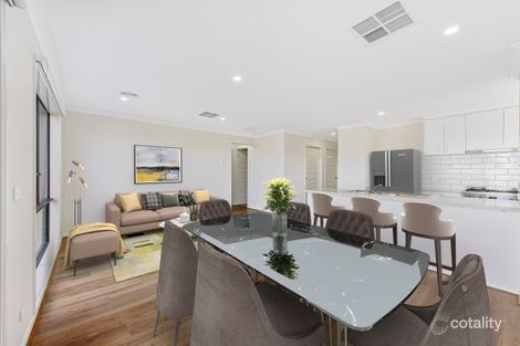 Property photo of 3 Mamic Boulevard Fraser Rise VIC 3336