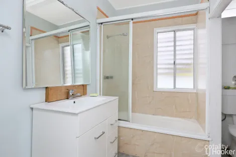 Property photo of 196 Peter Street Berserker QLD 4701