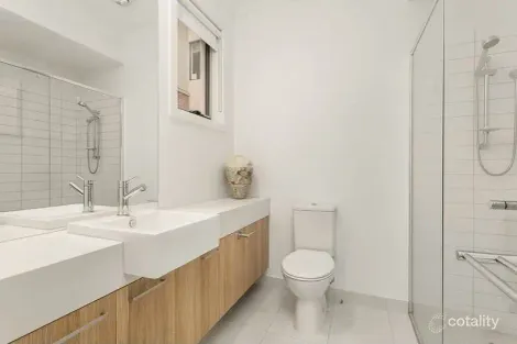 Property photo of 54 Camera Walk Coburg North VIC 3058