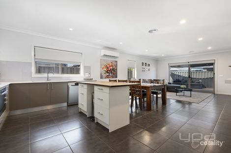 Property photo of 18 Field Avenue Harkness VIC 3337