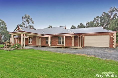 Property photo of 10 Meeking Drive Pakenham VIC 3810