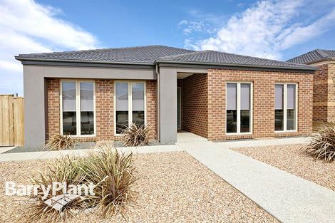 Property photo of 7 Chanticleer Avenue Harkness VIC 3337