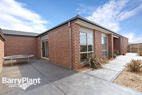 Property photo of 7 Chanticleer Avenue Harkness VIC 3337