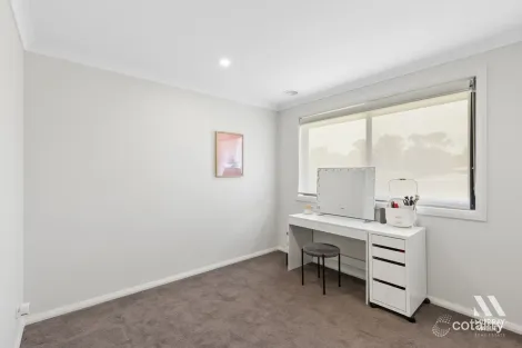 Property photo of 13 Vineyard Circuit Yarrawonga VIC 3730
