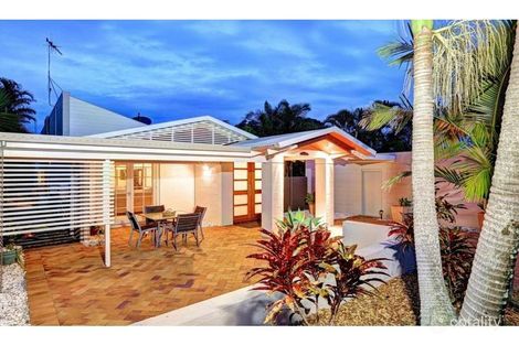 Property photo of 9 Dooley Street Bargara QLD 4670