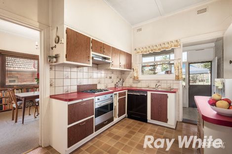 Property photo of 11 Nerissa Street Glen Iris VIC 3146