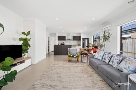 Property photo of 10 Secluded Drive Armstrong Creek VIC 3217