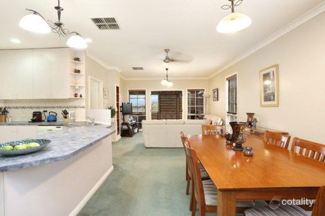 Property photo of 7 Green Valley Grove Meadow Heights VIC 3048