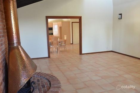 Property photo of 3 Ord Close Bossley Park NSW 2176