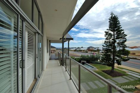 Property photo of 453 Burns Beach Road Iluka WA 6028