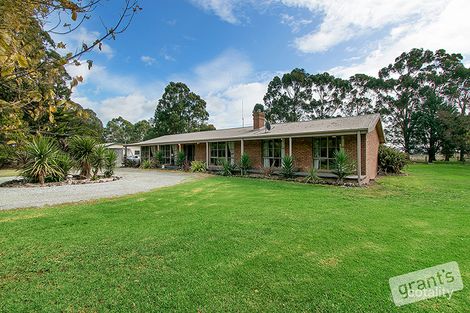 1365 Bunyip River Rd, Iona, VIC 3815