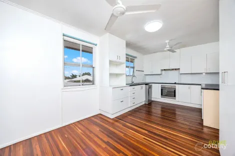 Property photo of 49 Helsham Street Point Vernon QLD 4655