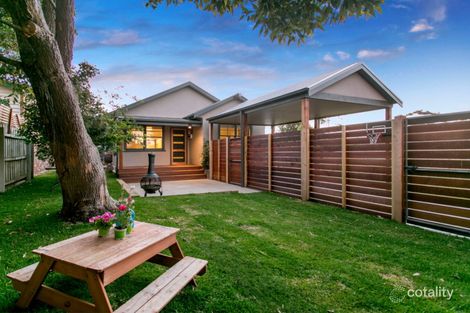2 Bayview Rd, Mornington, VIC 3931