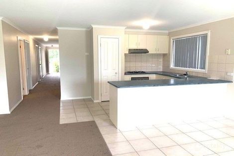Property photo of 68 Brindalee Way Hillside VIC 3037