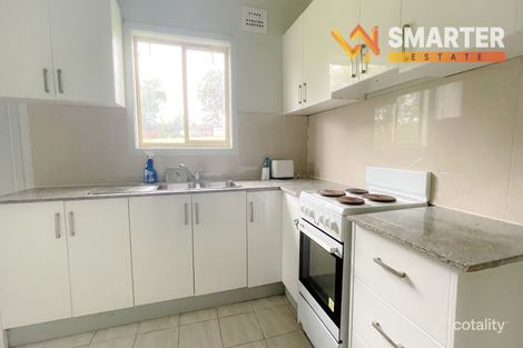 4 Ronald St, Carramar, NSW 2163