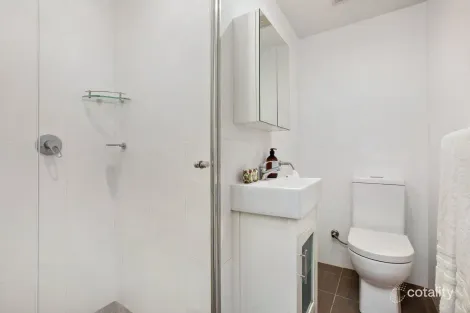 Property photo of 202/10 New McLean Street Edgecliff NSW 2027