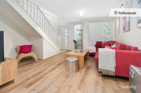 Property photo of 4 Northampton Drive Glenfield NSW 2167