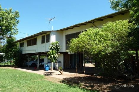 2 Lucy St, Katherine South, NT 0850