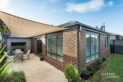 Property photo of 7 Breasley Parkway Point Cook VIC 3030