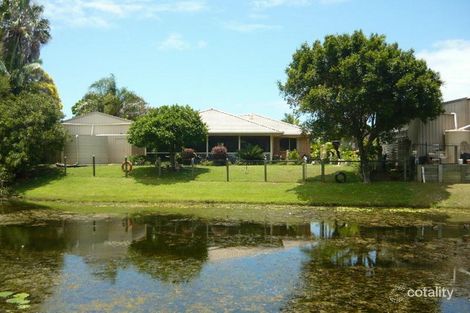 Property photo of 12 Lakeside Court Torquay QLD 4655