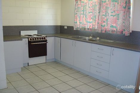 Property photo of 8/9 Salmon Street Cannonvale QLD 4802