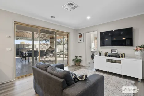 Property photo of 111 High Street Howlong NSW 2643