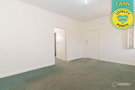 Property photo of 23 Rhodes Crescent Calista WA 6167