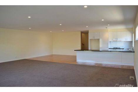 Property photo of 2/2 Cootamundra Avenue Capel Sound VIC 3940