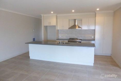 Property photo of 22 Pioneer Place Thurgoona NSW 2640