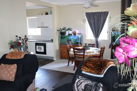 Property photo of 99 Barron Street Hendon QLD 4362