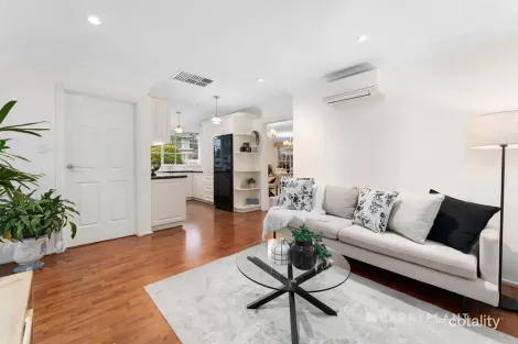 Property photo of 2 Botany Court Wantirna VIC 3152