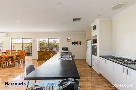 Property photo of 11 London Link Aubin Grove WA 6164