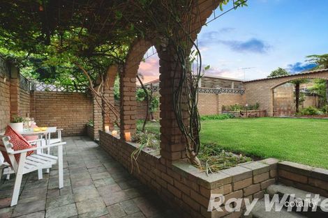 Property photo of 15 Farm Road Cheltenham VIC 3192