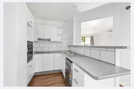 Property photo of 10 Dakota Place Brassall QLD 4305