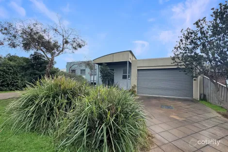 1/78 Zeally Bay Rd, Torquay, VIC 3228