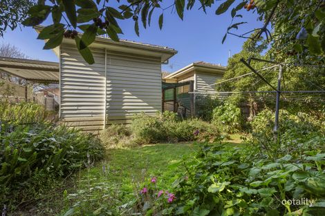 Property photo of 39 Bradshaw Street Essendon VIC 3040