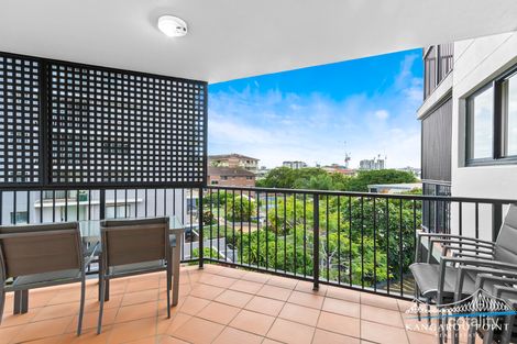 Property photo of 11/75 Thorn Street Kangaroo Point QLD 4169