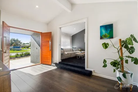 Property photo of 14 Windermere Avenue West Lakes SA 5021