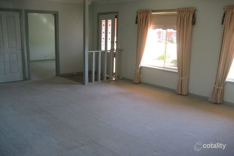 Property photo of 2/2 Gresham Court Golden Square VIC 3555