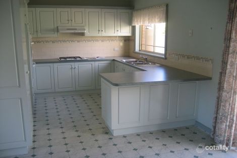 Property photo of 2/2 Gresham Court Golden Square VIC 3555