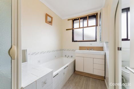 Property photo of 9 Fairbairn Drive Corio VIC 3214