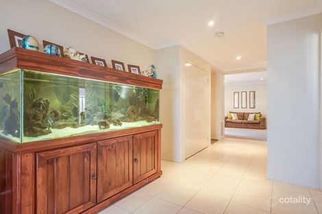 Property photo of 30 Holly Drive Point Cook VIC 3030