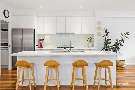 Property photo of 5B Huntingdon Road Bentleigh East VIC 3165