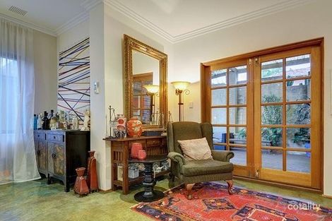 Property photo of 15 Ingleton Lane Mount Lawley WA 6050