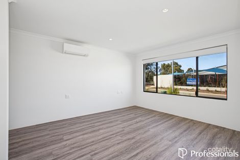 Property photo of 21 Maive Street Byford WA 6122