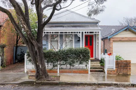 Property photo of 19 Yelverton Street Sydenham NSW 2044