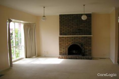 Property photo of 5 Lalla Court Kew VIC 3101