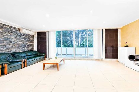 Property photo of 212/8-12 Station Street Homebush NSW 2140