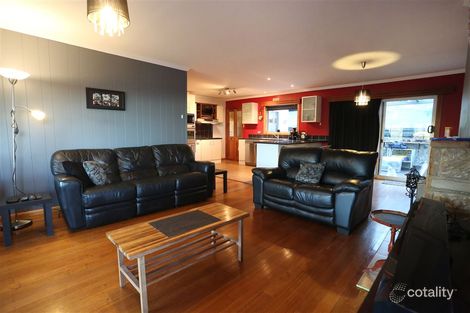 Property photo of 13 Myrtle Crescent Emu Heights TAS 7320