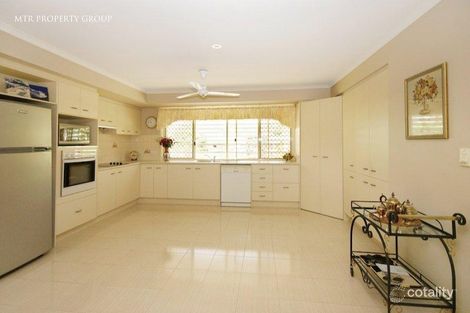 Property photo of 2 Boudin Place Forest Lake QLD 4078